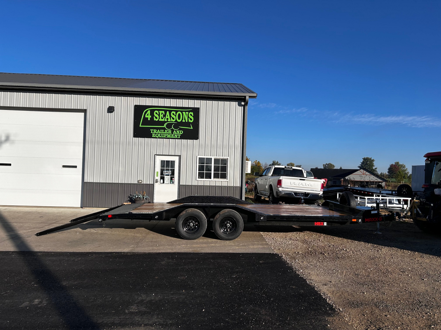 New 2026 MAXXD 102"X20' H5X CAR HAULER 9.9K GVWR DRIVE-OVER FENDERS Car / Racing Trailer