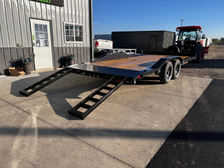 New 2026 MAXXD 102"X20' H5X CAR HAULER 9.9K GVWR DRIVE-OVER FENDERS Car / Racing Trailer
