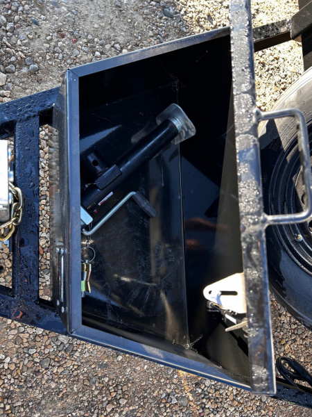 New 2026 MAXXD 102"X20' H5X CAR HAULER 9.9K GVWR DRIVE-OVER FENDERS Car / Racing Trailer