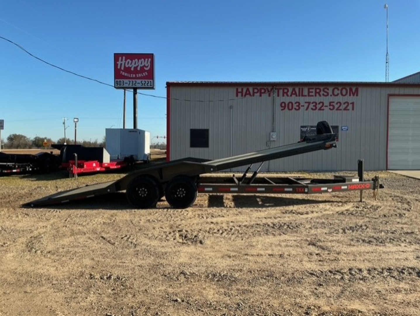 New 2026 MAXX-D 102”x24’ BP HD Channel Power Tilt – T8X