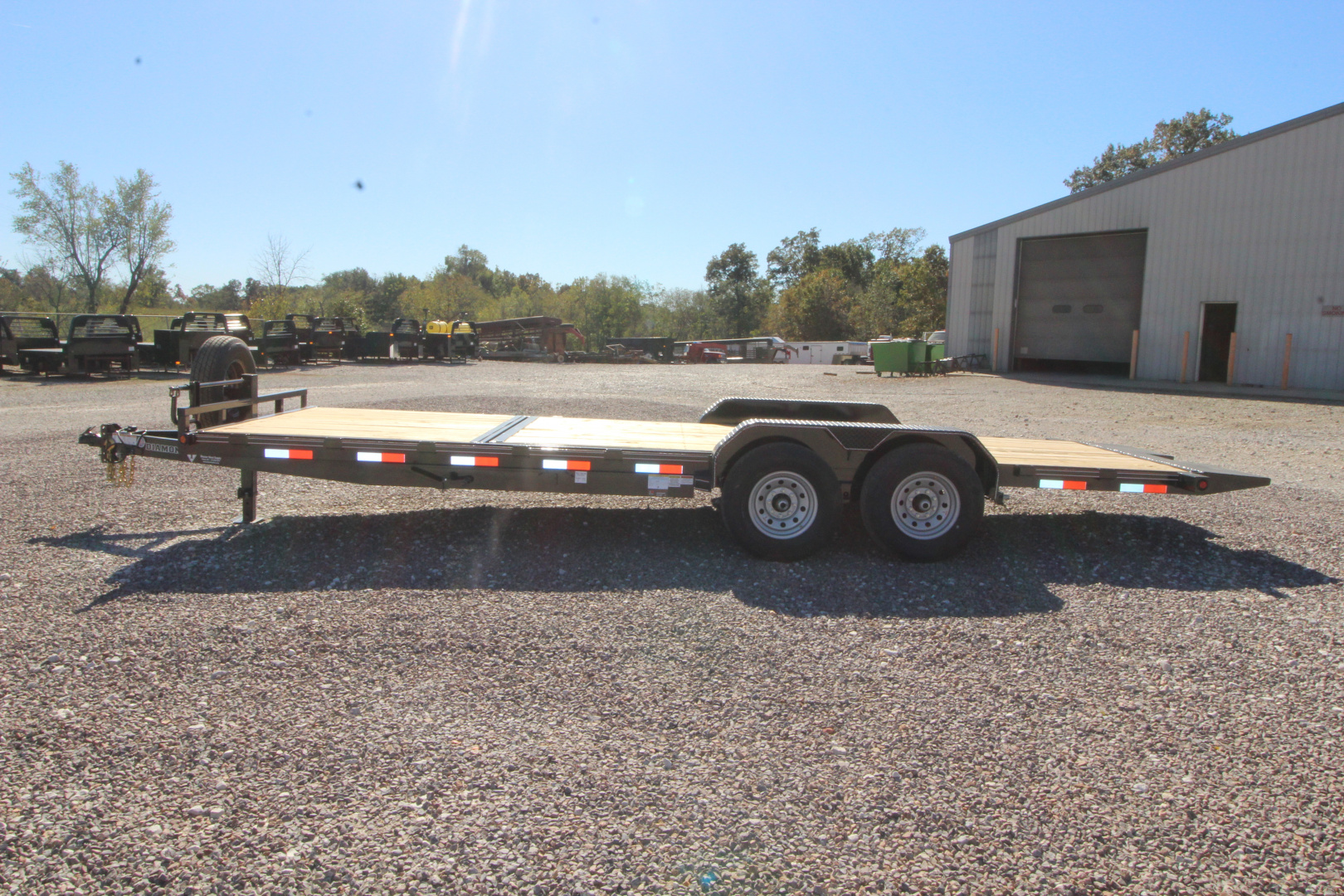 New 2026 Diamond T 8322SKP1406TD Tilt Trailer