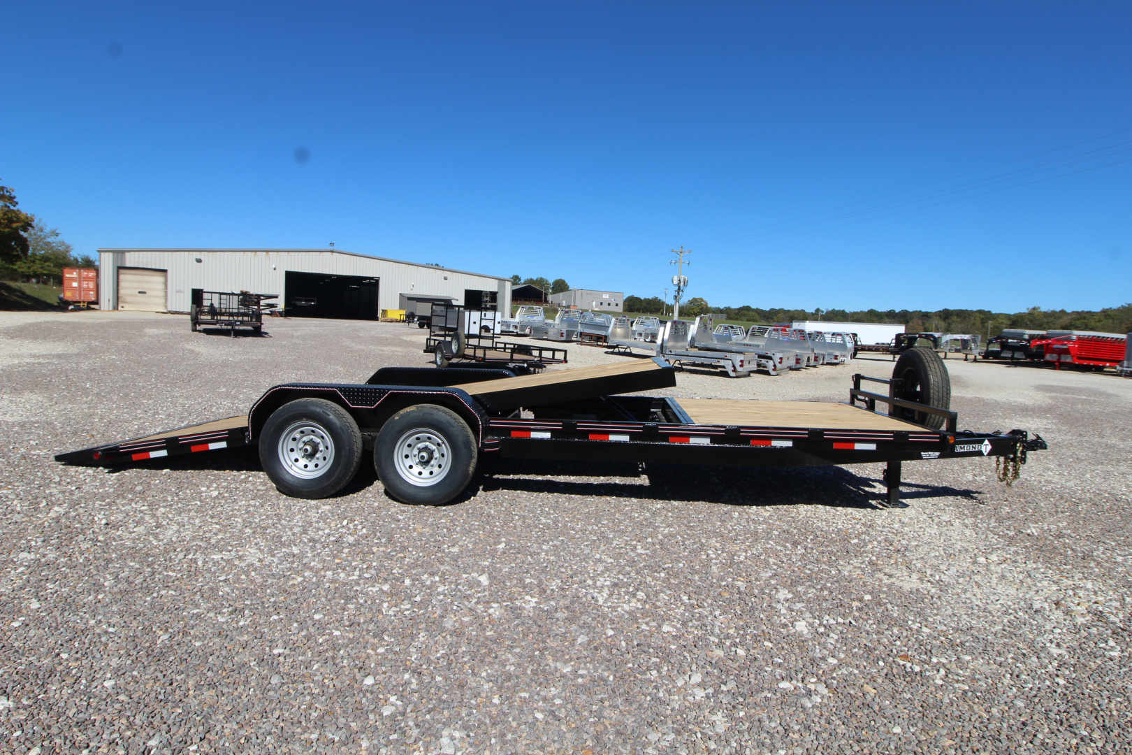 New 2026 Diamond T 8322SKP1406TD Tilt Trailer