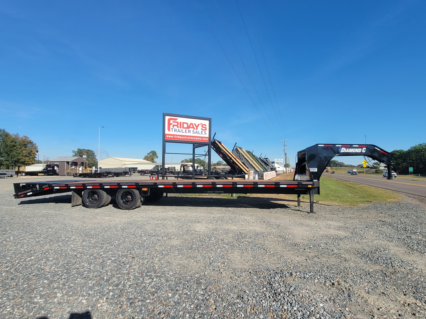 Used 2023 Diamond C Trailers FMAX210 32' x 102 with Max Ramps Equipment Trailer