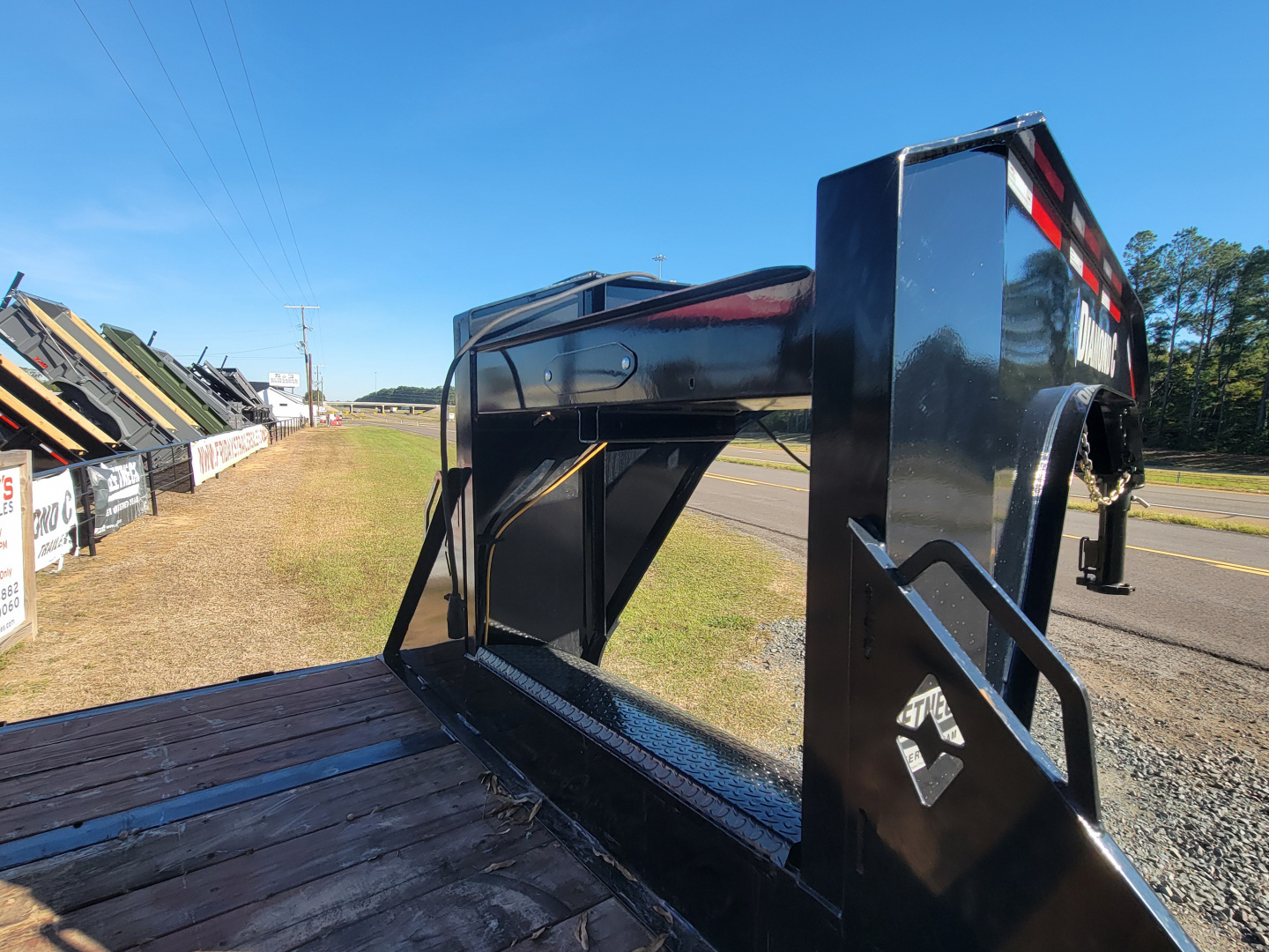 Used 2023 Diamond C Trailers FMAX210 32' x 102 with Max Ramps Equipment Trailer