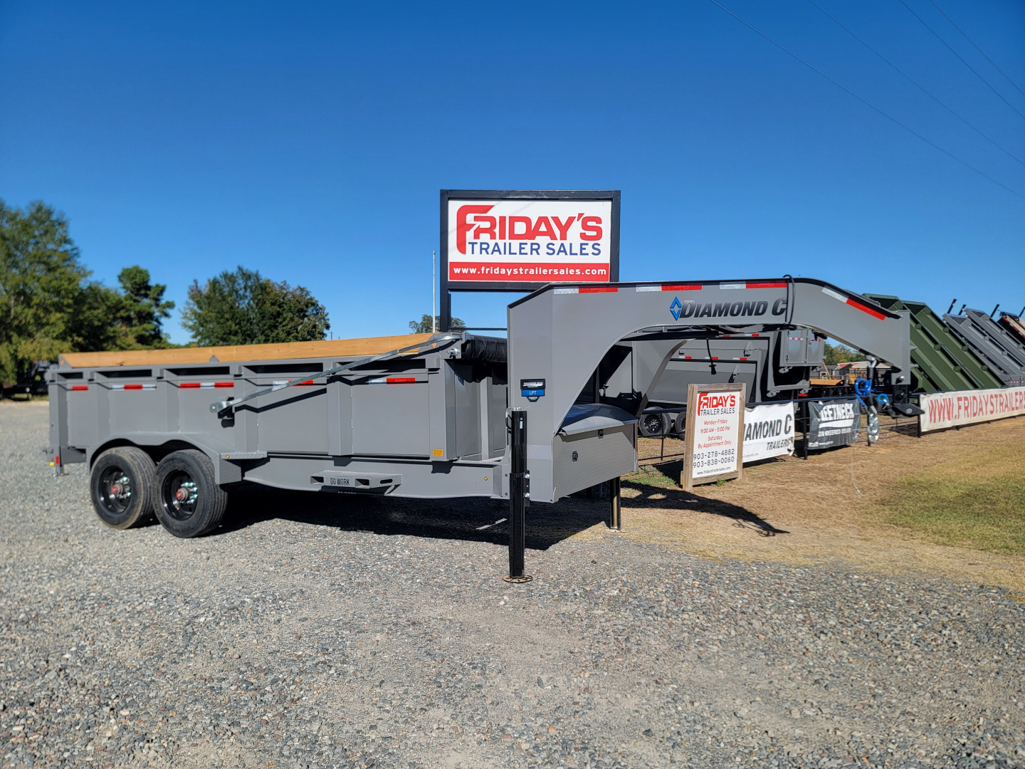 New 2026 Diamond C Trailers LPT210 16'x82" Gooseneck Dump Trailer Pacesetter Edition Dump Trailer