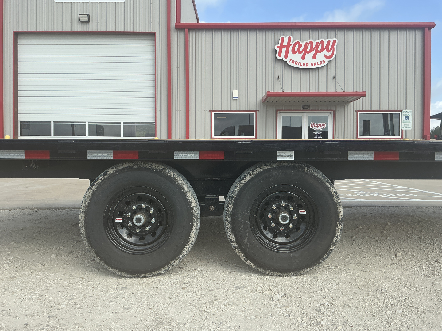 New 2026 PJ 101"x20' BP 6" Channel Deckover – L7