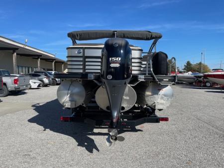 Used 2019 Bennington 2350 RCL Tritoon Pontoon Boat