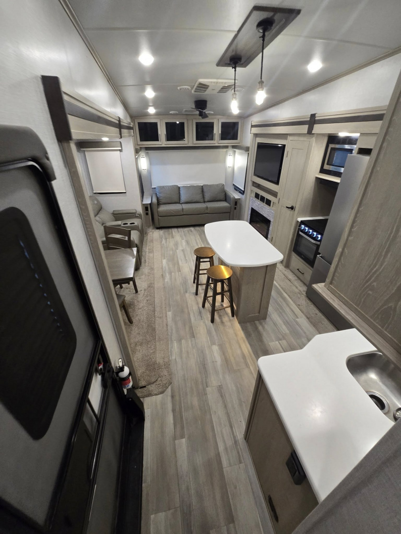 Used 2021 Palomino Rockwood 2893BS Fifth Wheel