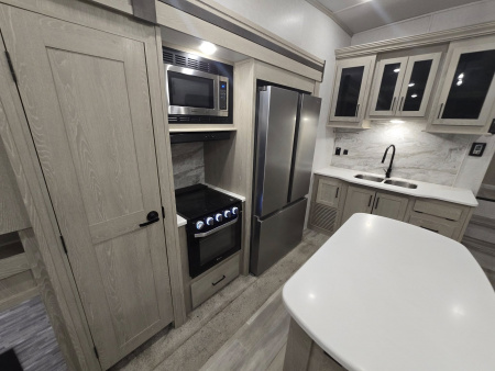 Used 2021 Palomino Rockwood 2893BS Fifth Wheel