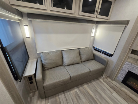 Used 2021 Palomino Rockwood 2893BS Fifth Wheel