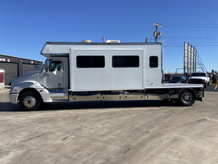Used 2005 Renegade 17Ft w/ Slide