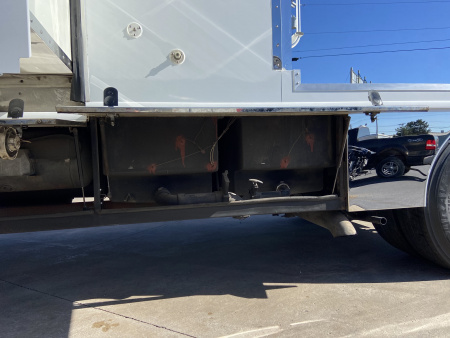 Used 2005 Renegade 17Ft w/ Slide
