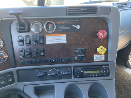 Used 2005 Renegade 17Ft w/ Slide