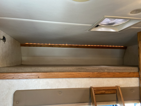 Used 2005 Renegade 17Ft w/ Slide