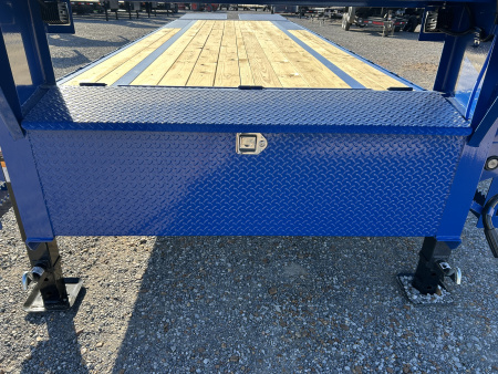 New 2026 Load Trail 102" x 30' 16k Gooseneck Trailer