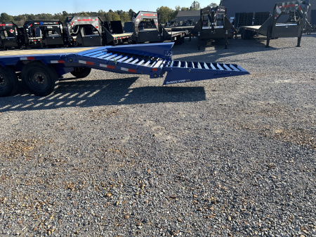 New 2026 Load Trail 102" x 30' 16k Gooseneck Trailer