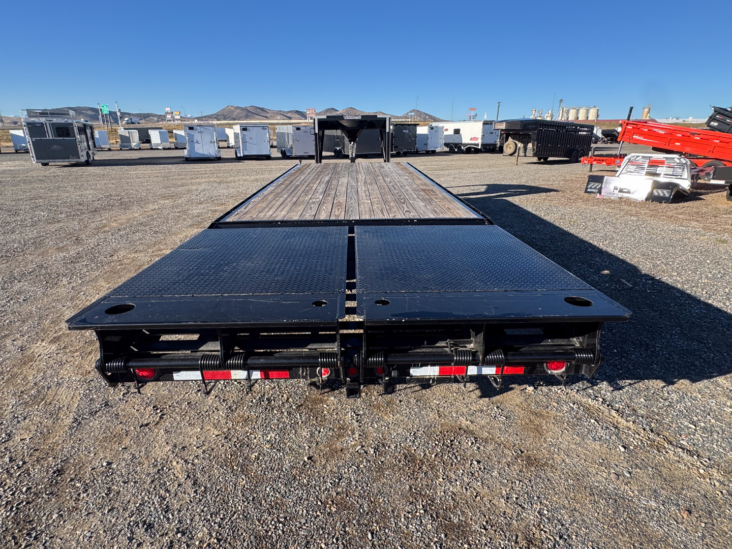 New 2020 Titan 26' WIDE GLIDE TANDEM