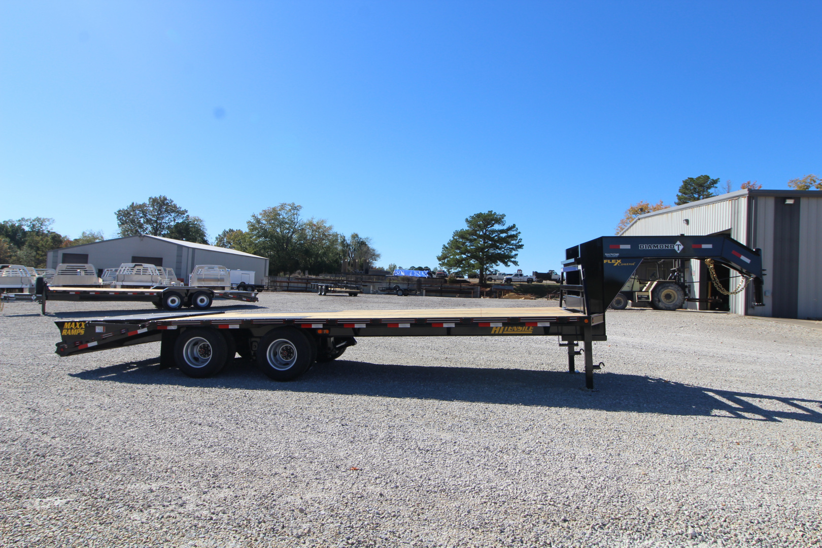 New 2026 Diamond T 10225DTF240 Flatbed Trailer