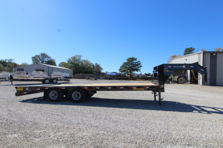 New 2026 Diamond T 10225DTF240 Flatbed Trailer
