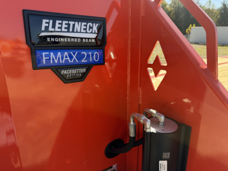 New 2026 Diamond C FMAX210 GOOSENECK TRAILER PACESETTER EDITION HYDRO JACKS & DOVE ALUMINUM OUTER RIMS DISC BRAKES