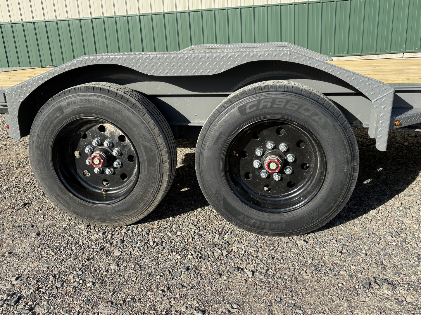 New 2026 22' 18k Diamond C Low-Pro Tilt Trailer