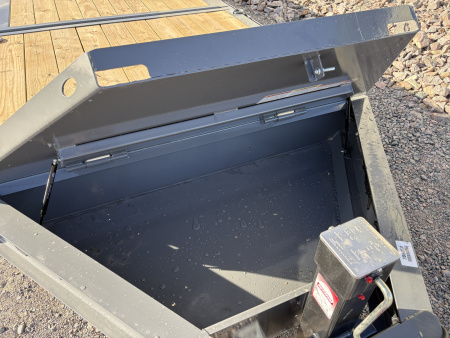 New 2026 22' 18k Diamond C Low-Pro Tilt Trailer