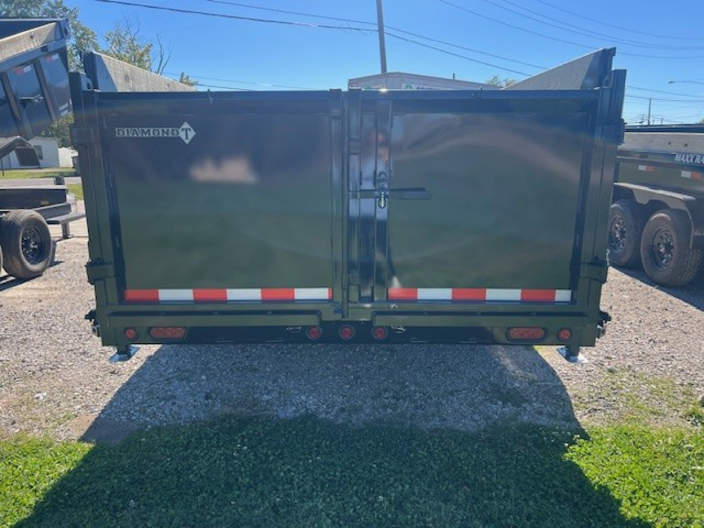 New 2026 Diamond T 83x16 16K 36" Sides Dump Trailer
