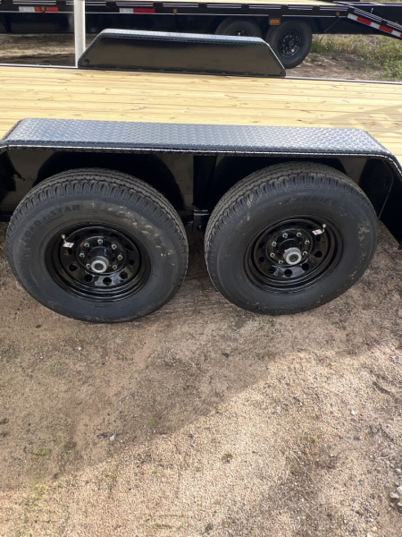 New 2026 P & T Trailers 82X22 GN 14K Flatbed Trailer