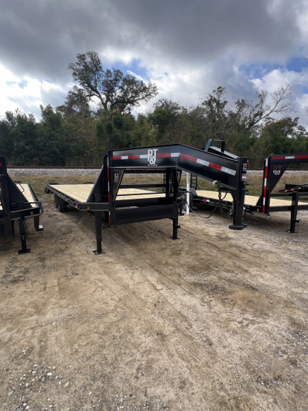 New 2026 P & T Trailers 8X25 GN 14K Flatbed Trailer