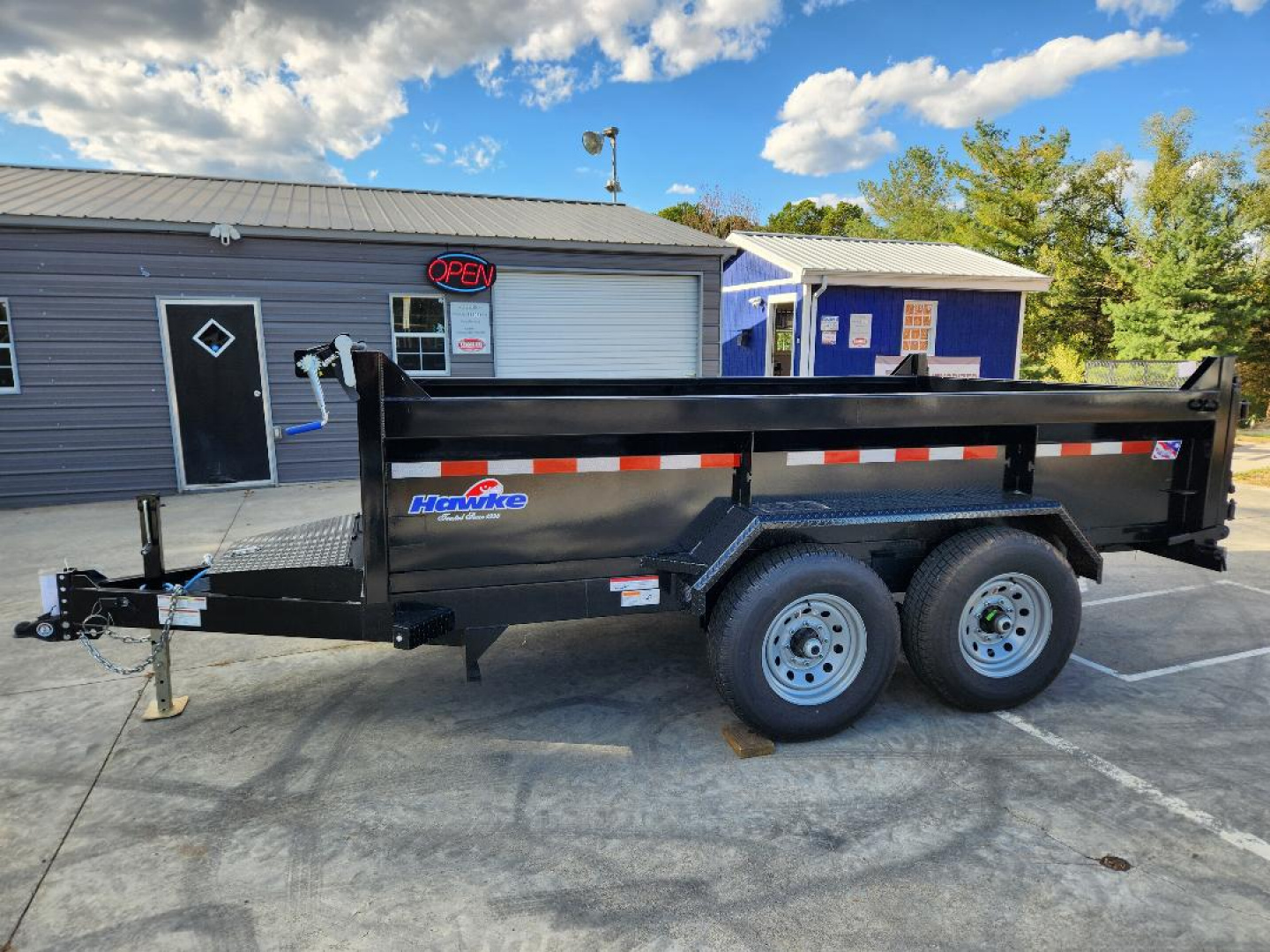 New 2025 Hawke Trailers 7X12 Dump Trailer