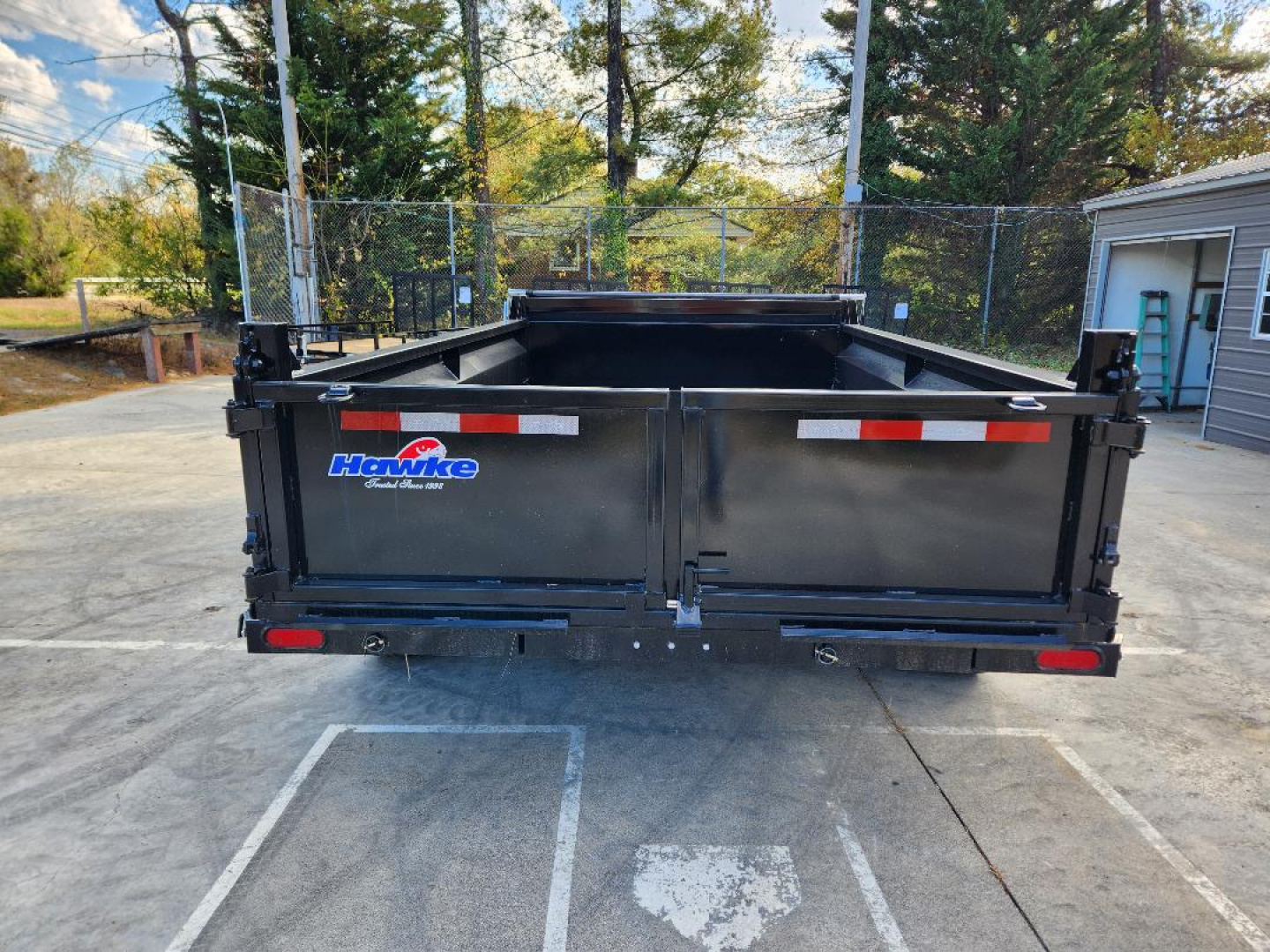New 2025 Hawke Trailers 7X12 Dump Trailer