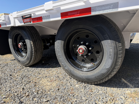 New 2026 Diamond C FMAX210SS GOOSENECK TRAILER SUPER SINGLE TIRES HYDRO DOVE & JACKS