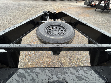 New 2026 MAXXD 83"x22' 15.6k Gooseneck Equipment Trailer