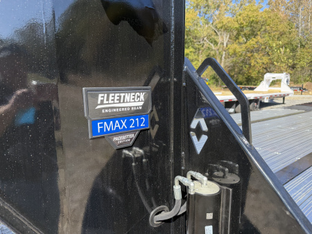 New 2026 Diamond C FMAX212 GOOSENECK TRAILER PACESETTER EDITION ALUMINUM FLOOR & OUTER RIMS HYDRO DOVE & JACKS DISC BRAKES