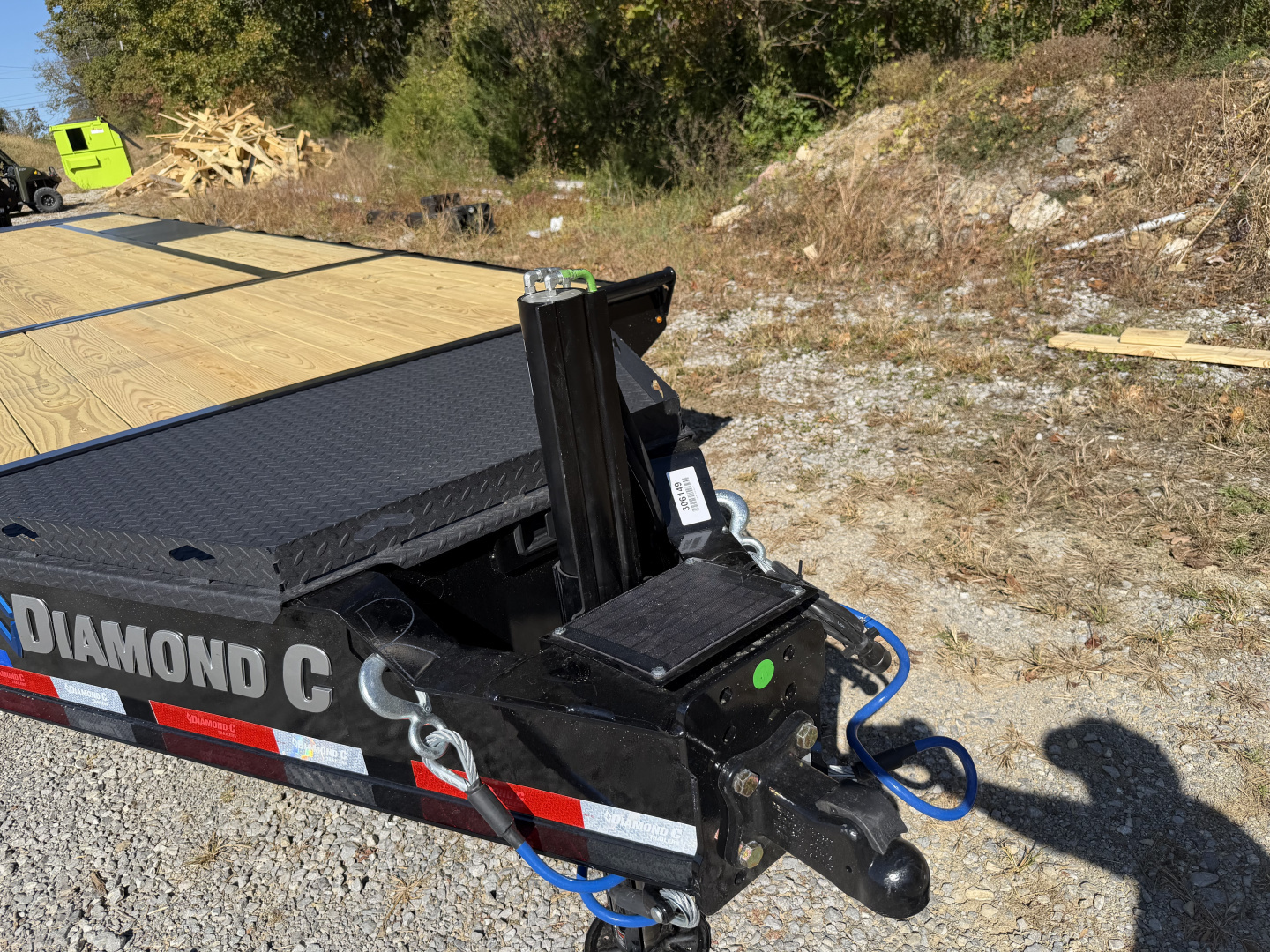 New 2026 Diamond C DET210 DECK OVER POWER TILT 26’ HYDRO JACK WIRELESS REMOTE