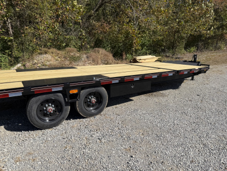 New 2026 Diamond C DET210 DECK OVER POWER TILT 26’ HYDRO JACK WIRELESS REMOTE