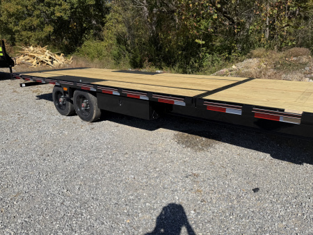 New 2026 Diamond C DET210 DECK OVER POWER TILT 26’ HYDRO JACK WIRELESS REMOTE