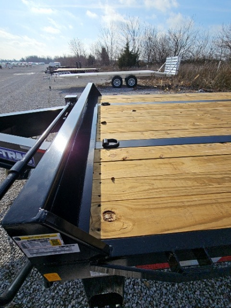 New 2026 Sure-Trac 102 x 25 (20+5) 22.5K HD Low Profile Beavertail Deckover Trailer Deckover Trailer