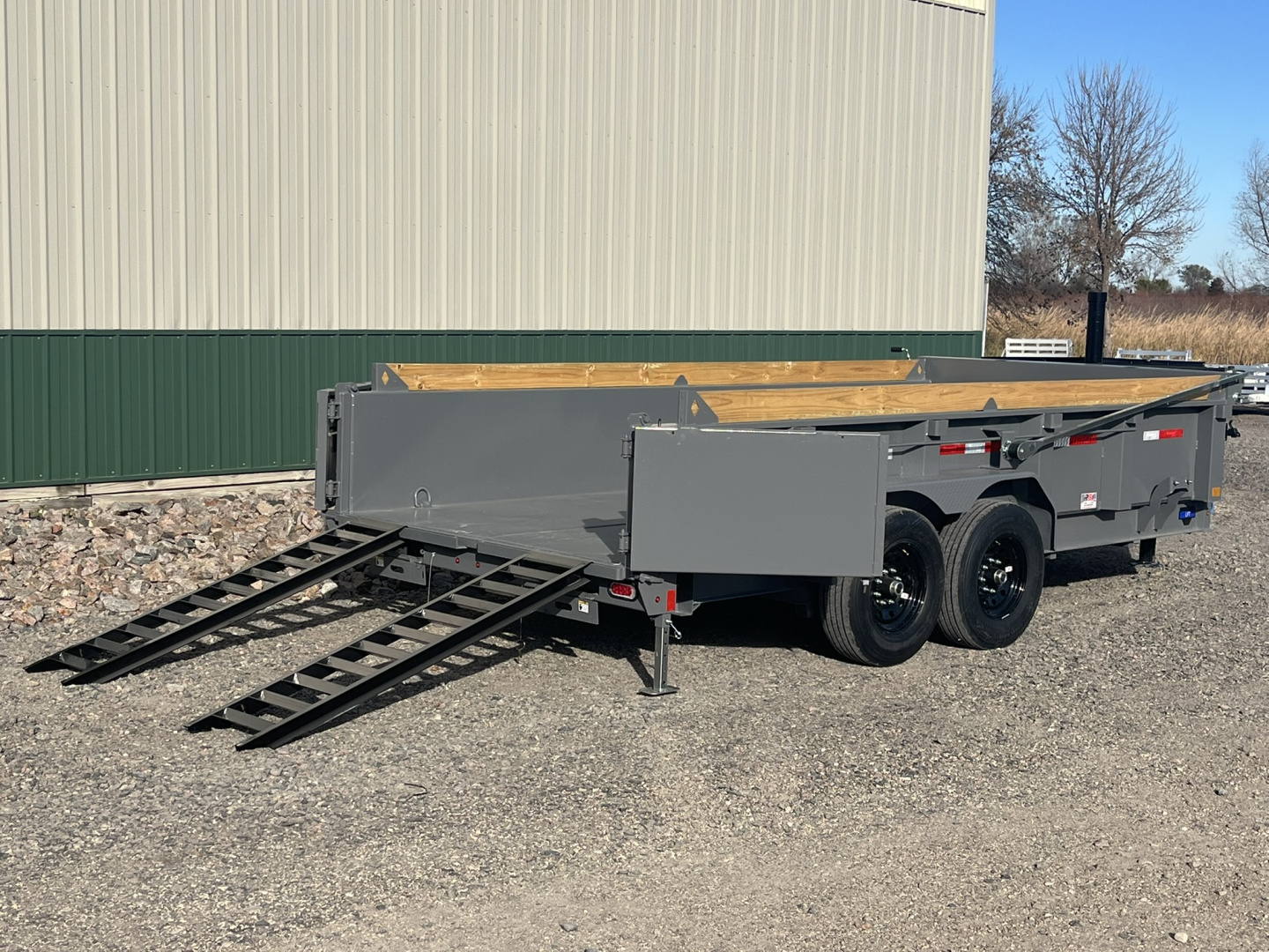 New 2026 16' 14k Diamond C Low Pro Telescopic Dump Trailer