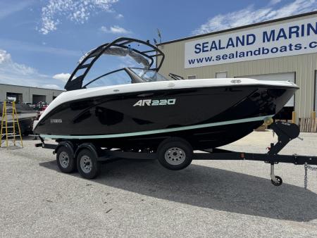 New 2026 Yamaha Boats AR 220 Jet Boat