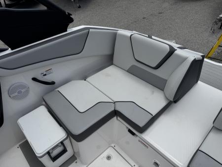 New 2026 Yamaha Boats AR 220 Jet Boat