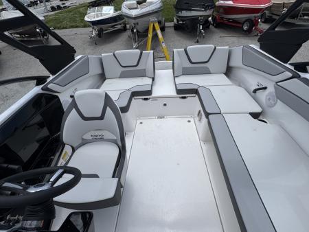 New 2026 Yamaha Boats AR 220 Jet Boat