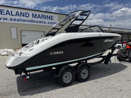 New 2026 Yamaha Boats AR 220 Jet Boat