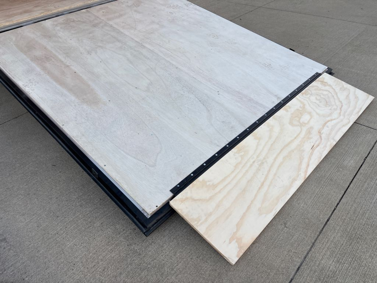 New 2026 United Trailers UATV-714TA35-8.5 Cargo / Enclosed Trailer