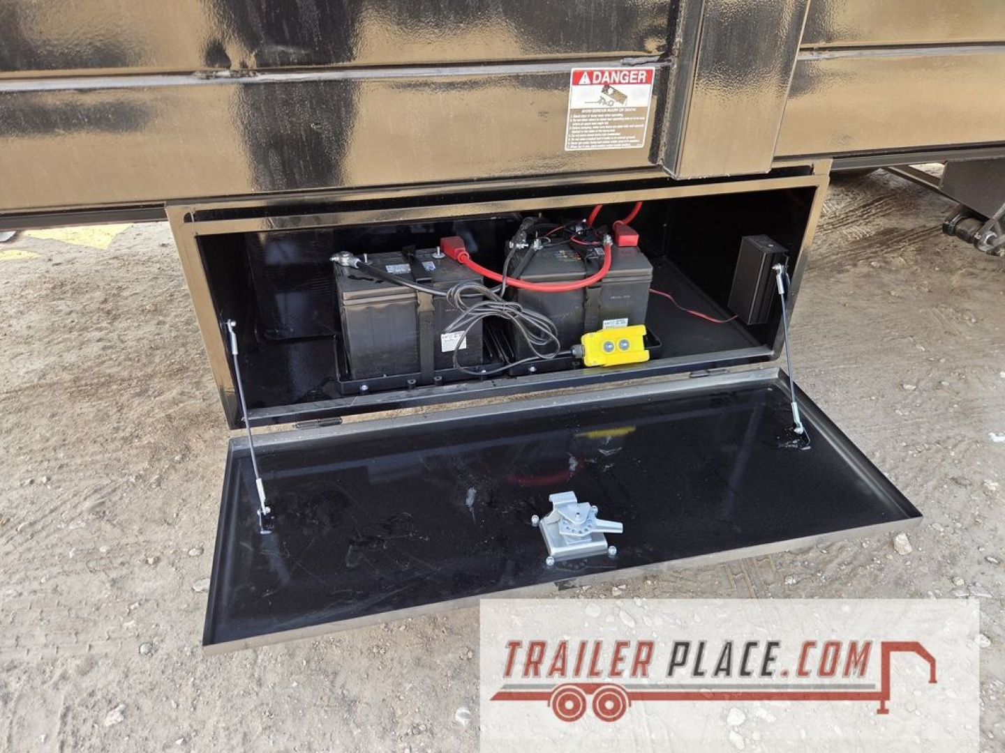 New 2026 IRON BULL 102"X20'x4' 26K GOOSENECK DUMP TRAILER