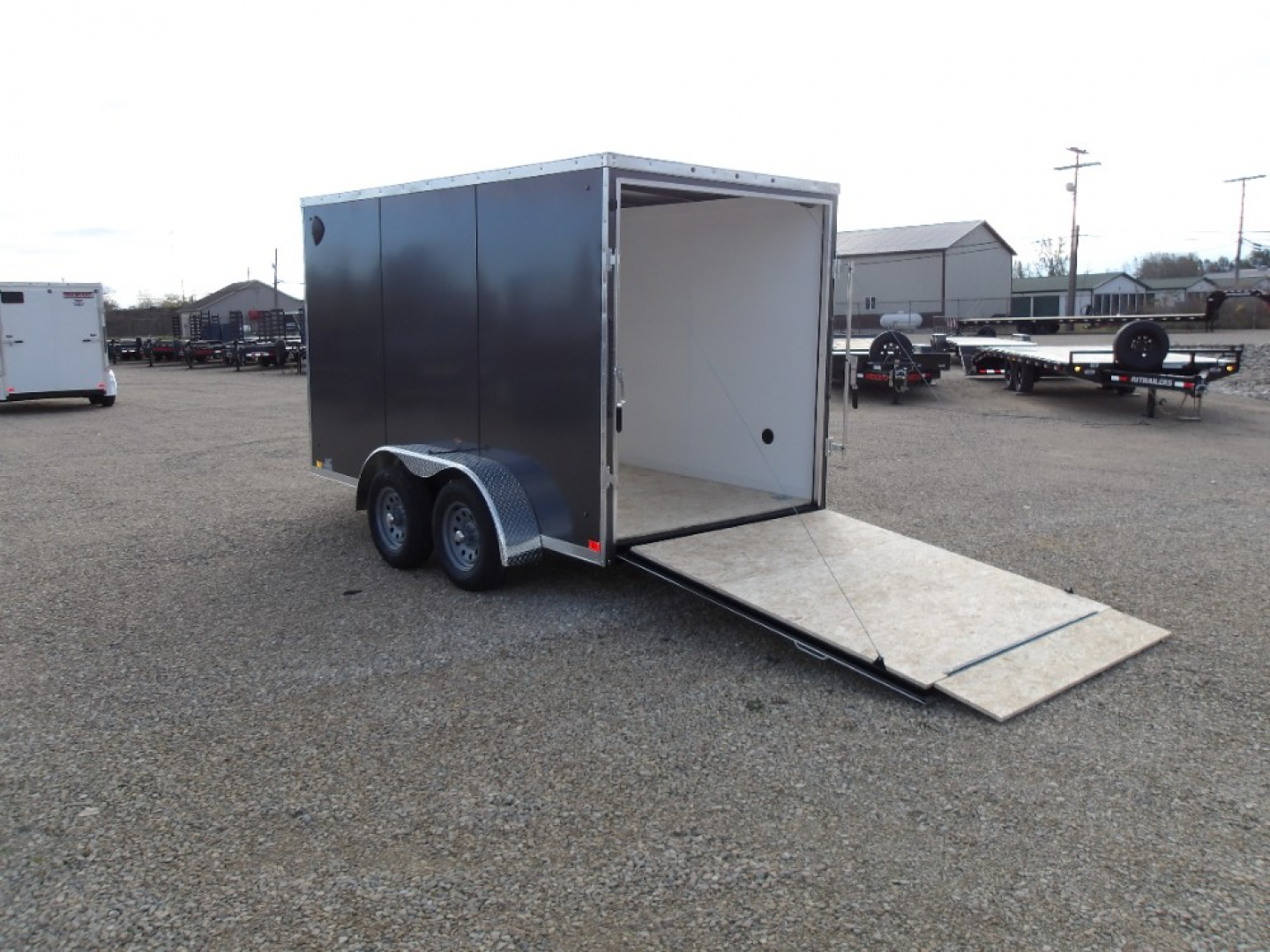 New 2026 Discovery Trailers DRSE612TA Cargo / Enclosed Trailer