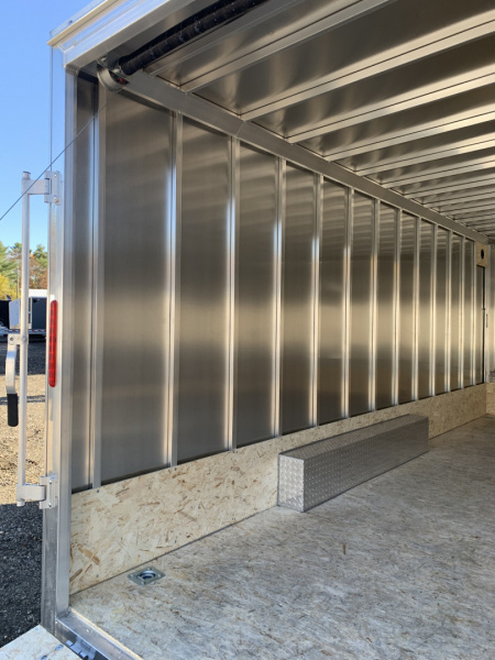 New 2026 High Country 8.5x18 V-Nose- Aluminum trailer/Rear Ramp / 7' interior height - 7000gvw