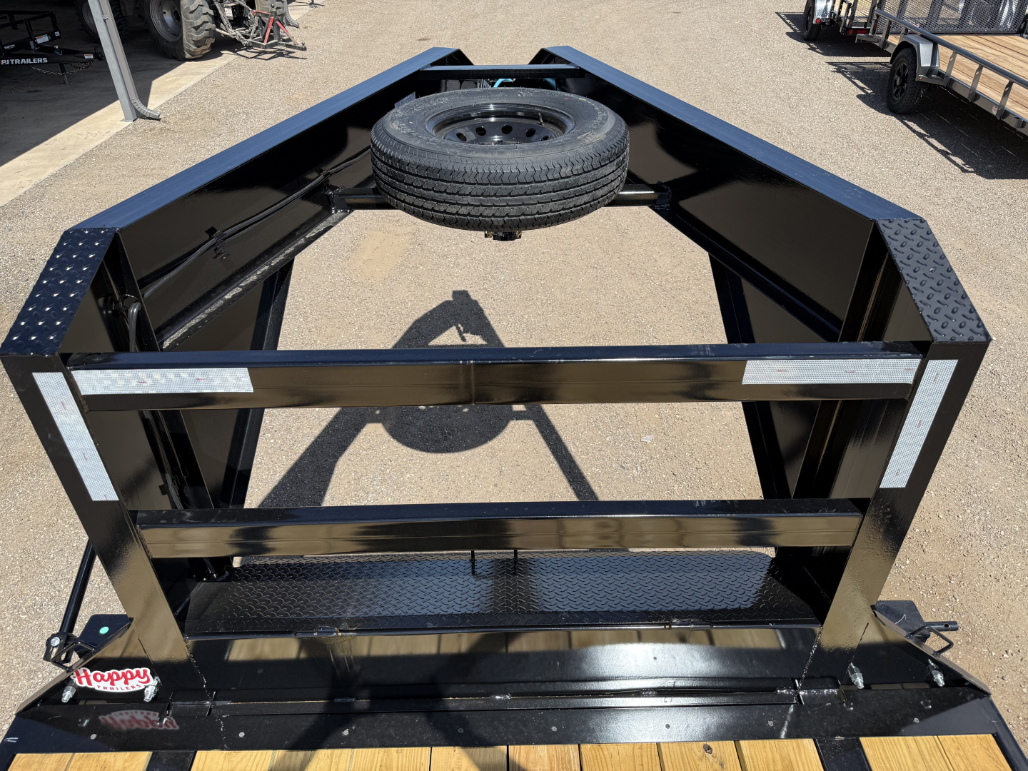 New 2026 PJ 102”x30’ Quest Gooseneck Flatbed w/ Singles – LQ