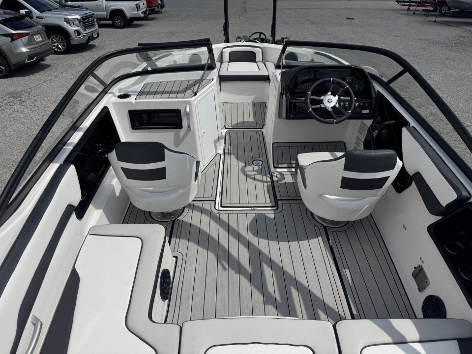 New 2026 Yamaha Boats 195 S Jet Boat