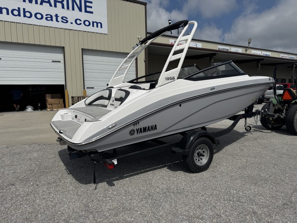 New 2026 Yamaha Boats 195 S Jet Boat